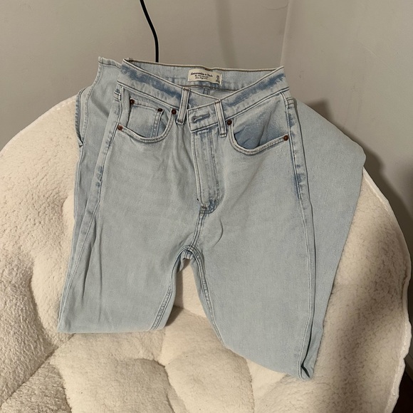 Ultra High Rise Slim Straight Jean - Picture 5 of 7